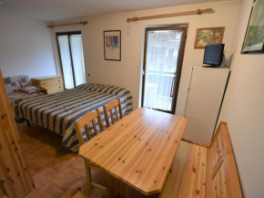 Studio Apt 8 by Interhome